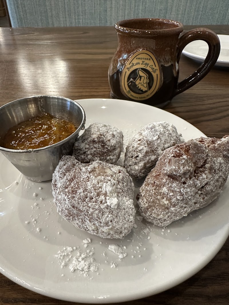 Another Broken Egg Cafe photo 3